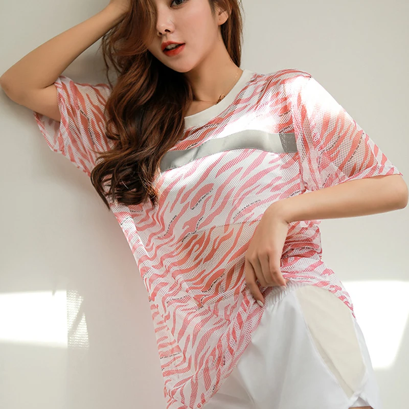 Футболка для бега женские полые рубашки для йоги леопардовые дышащие с коротким рукавом женские спортивные Светоотражающие свободные футболки фитнес-топ