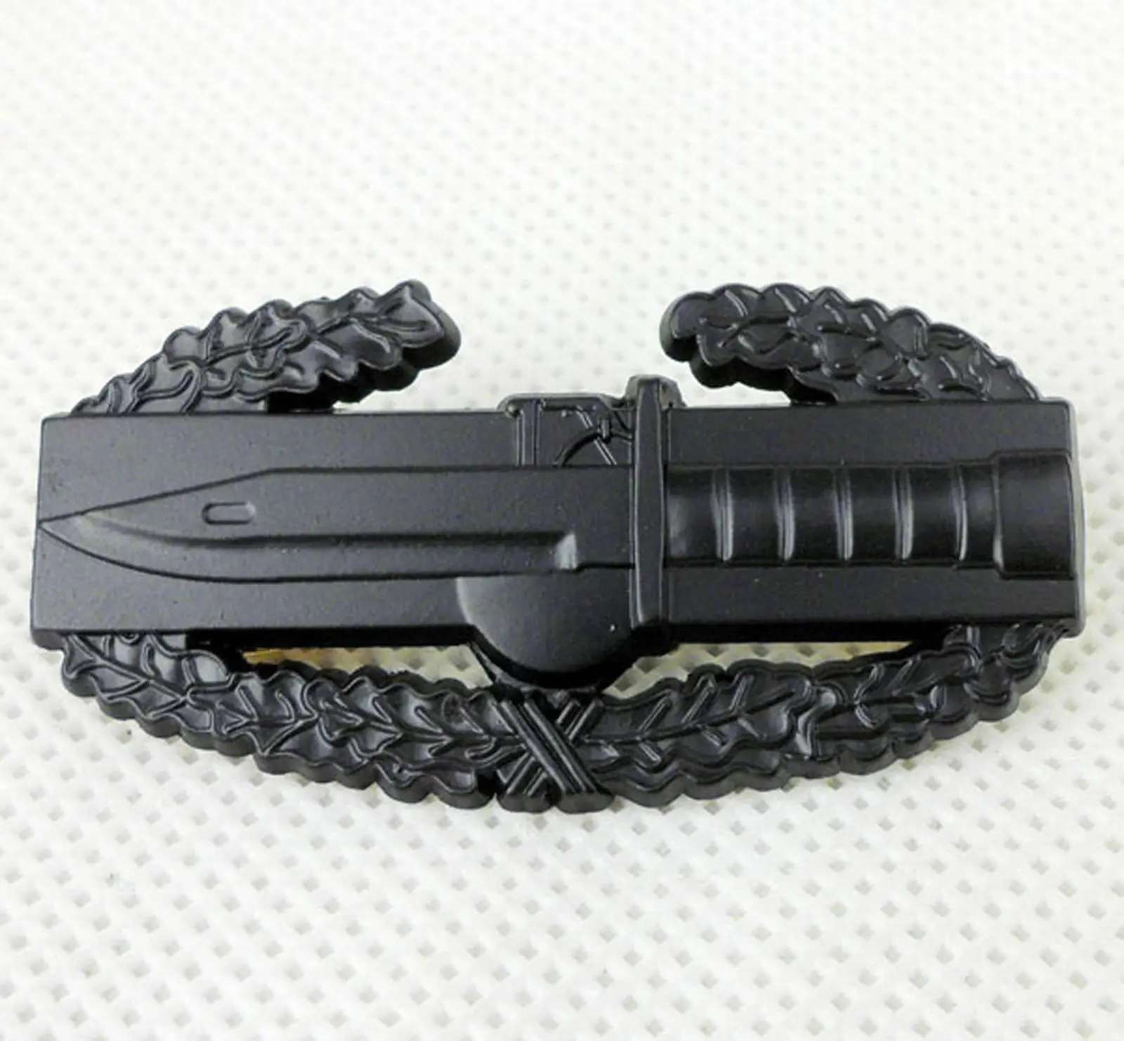 tomwang2012. U.S. ARMY COMBAT ACTION BLACK METAL BADGE PIN INSIGNIA CLASSIC MILITARY | Спорт и развлечения