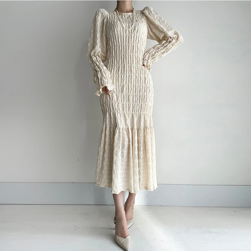 Vestido plisado de cuello redondo excelente, primavera 2021