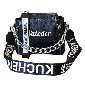 

Women Fashionable Shoulder Bags 2020 Korean Version of The Messenger Bag Handbag Chain Wild Letter Printing Wild Shoulder Bag