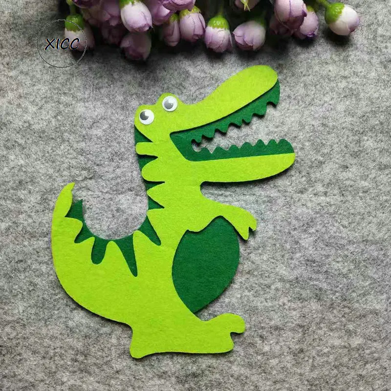 T-N Cartoon Animal Nonwoven Felt Hand DIY Package Bee Giraffe Dinosaur Frog Tiger Chicken House Rabbit Owl Wall Stickers Decor