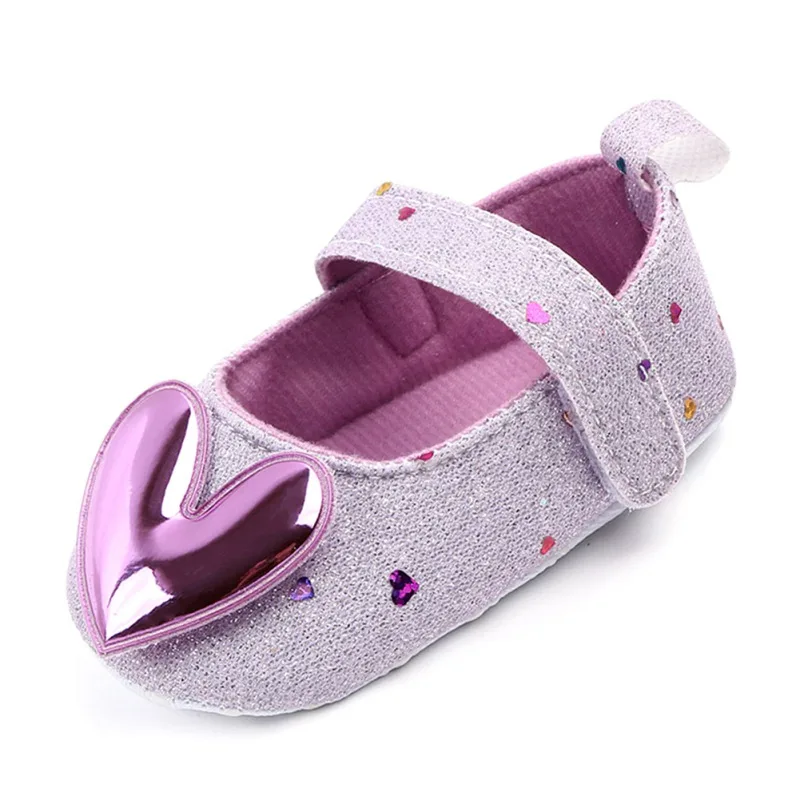 0-18M Autumn Baby Girl Anti-Slip Casual Walking Shoes Sequin Heart Design Sneakers Soft Soled First Walkers