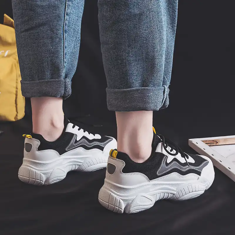 sneakers negras mujer