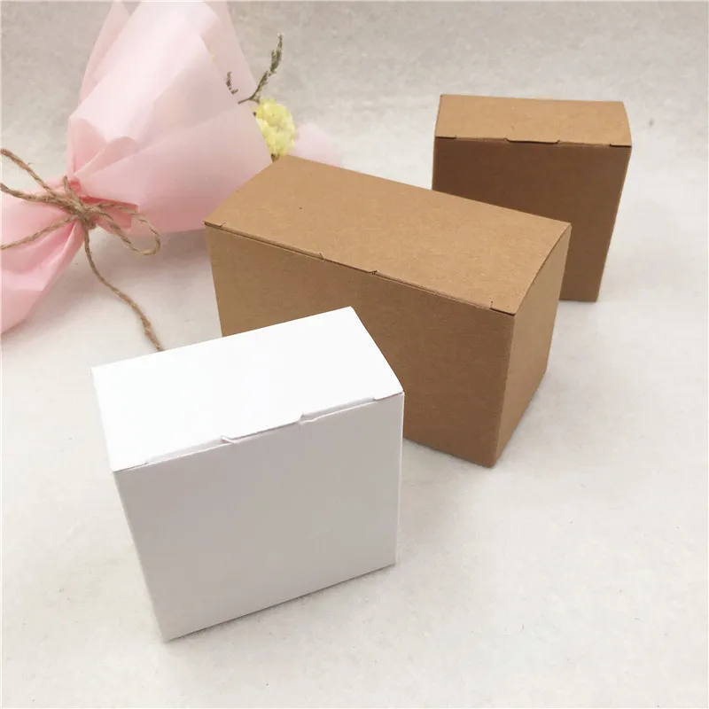 

24Pcs/Lot Blank Kraft Paper Cardboard Box Container For Cookie Chocolate Wedding Souvenir Package Storage Standing Gift Box Case
