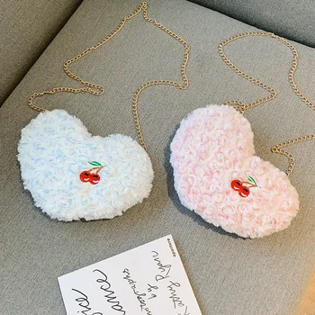 

Faux Fur Crossbody Bags for Women Plush Heart Purses and Handbags Female Clutch Purse Shoulder Bag