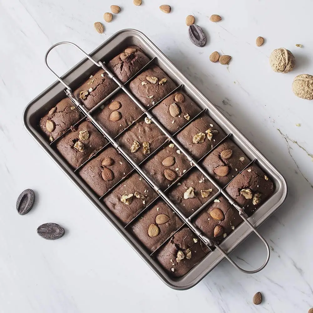

Brownie Pan 18-Lattic Non Stick Die With Dividerse Baking Tray Disc Carbon Steel Bakeware for Oven Baking