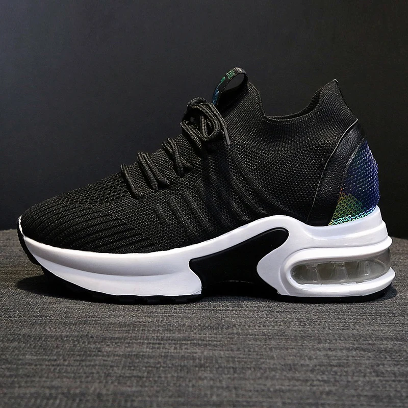 black chunky tennis shoes