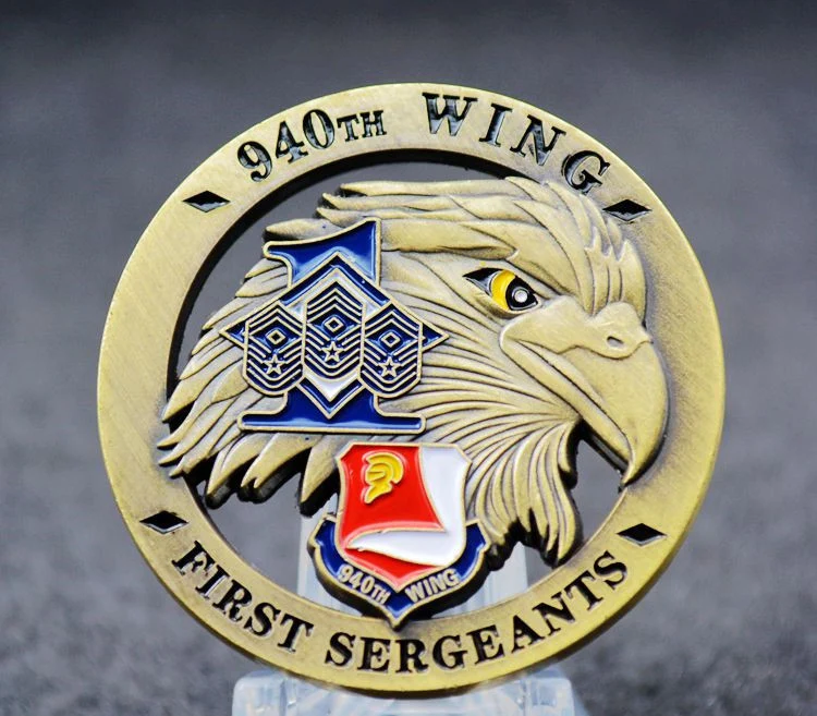 Вырезанные ВВС США 940th крыло первый сергеант Орел бронзовое покрытие сувенир вызов монеты USAF памятные подарки