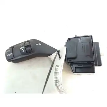 

4M5T13335BD Command Flashing Ford Focus Hatchback (CHAP) 2.0 Trend