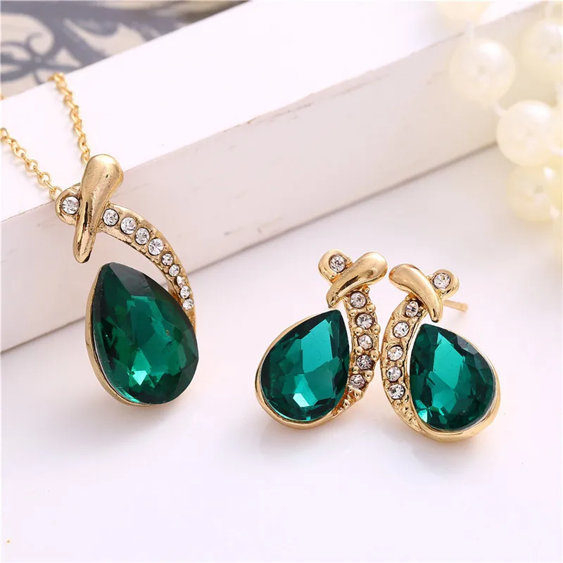 Европа и Америка Популярные ювелирные изделия элегантный универсальный кукурузный Мак воды ожерелье с подвесом в форме капли Уха Шпильки Браслеты Кристалл женский костюм W