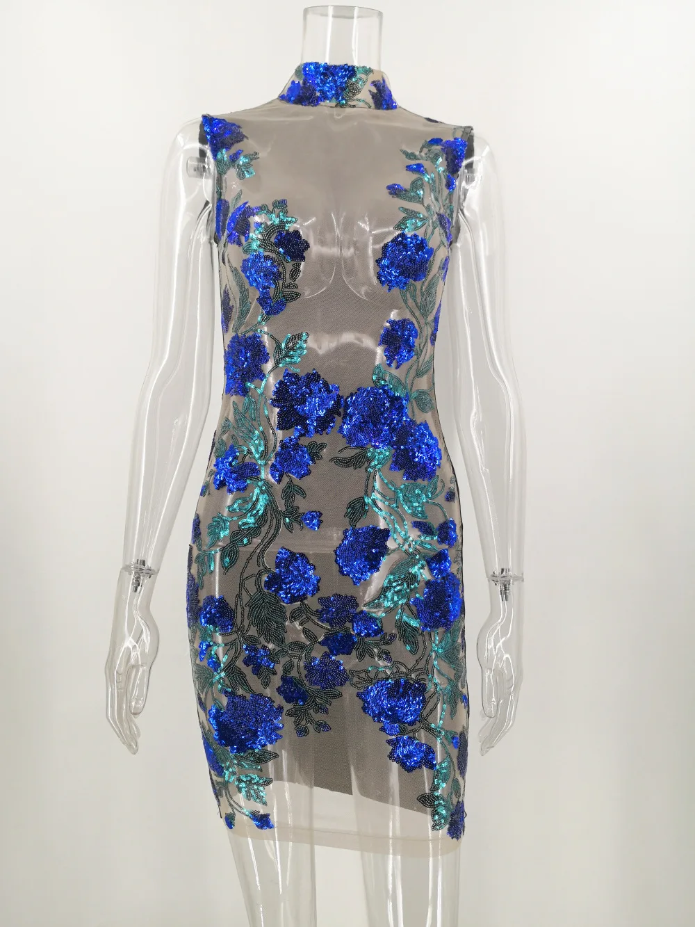 20556801537_373563536