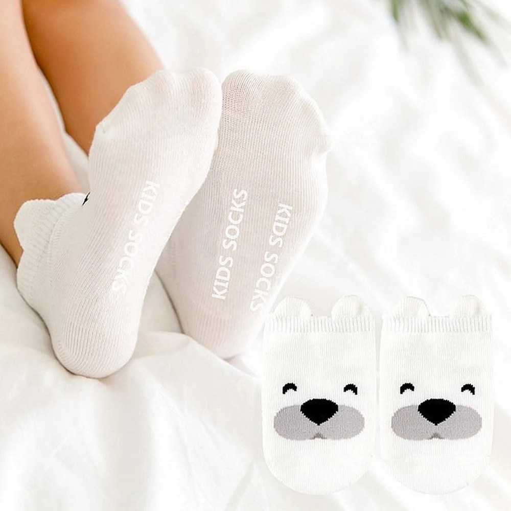 Носки для маленьких мальчиков, хлопковые летние и осенние носки с рисунками животных для новорожденных, нескользящие носки для малышей, короткие носки для девочек 0-2 лет