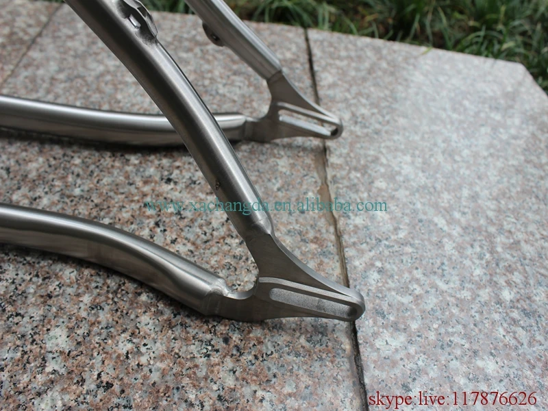 Clearance titanium mountain bicycle frame with taper head tube and sliding dropouts BSA thread BB shell CNC Plate 4 Clearance titanium mountain bicycle frame with taper head tube and sliding dropouts BSA thread BB shell CNC Plate 4