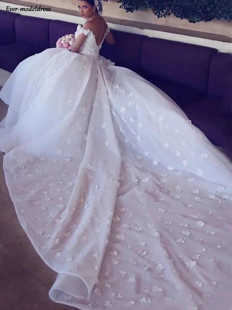 Robe de mariée épaules dénudées Clearance