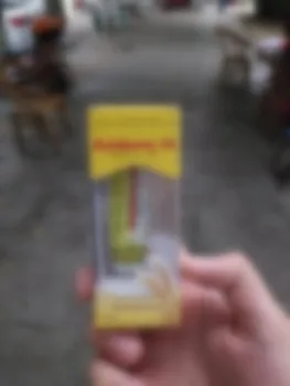 

India 10% 15g condensate Dissolves acne, and can inhibit tyrosinase in abnormal melanocytes