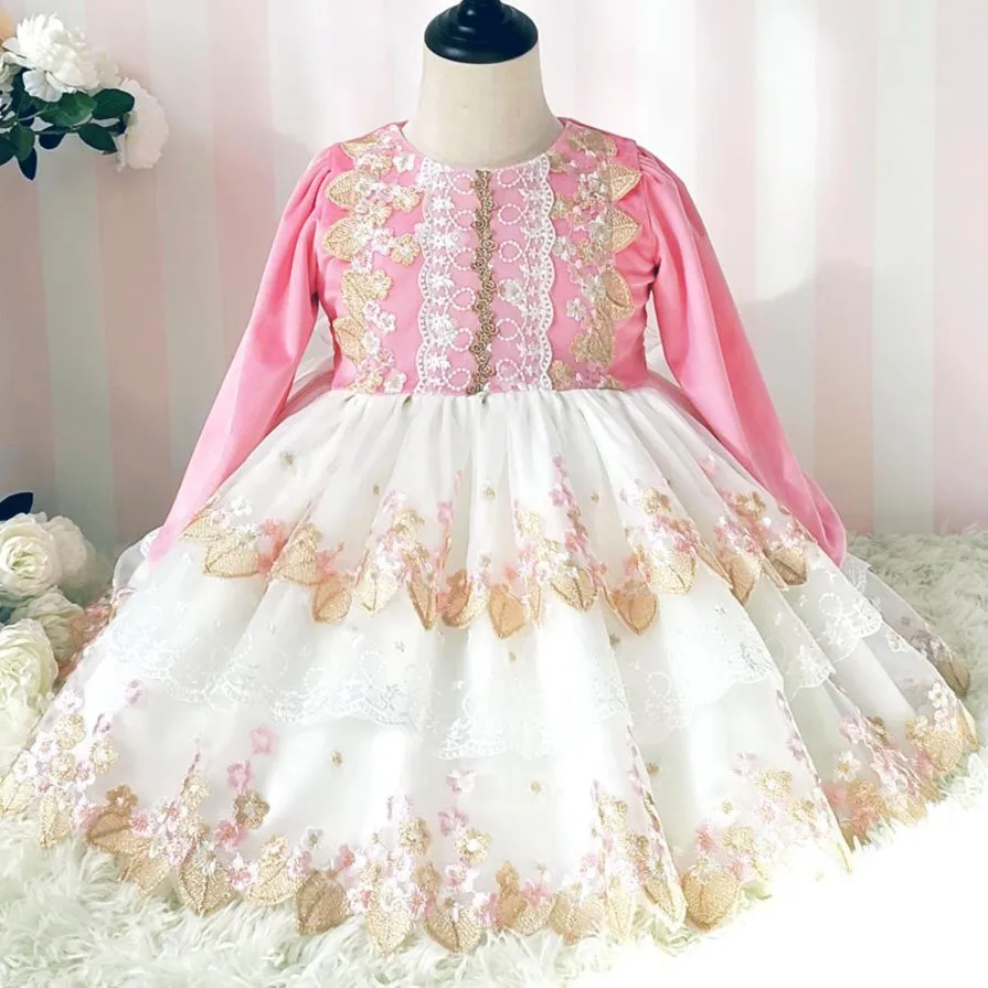 

Baby girl vintage Spanish princess dress kids lace stitching court style Turkey birthday party ball gown dress