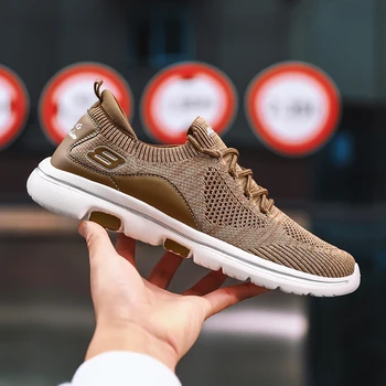 

2020 New Trend Running Shoes Man Brown Black Gym Shoes For Mens Breathable Outdoor Mens Sock Sneakers Rubber Sports Men Shoes
