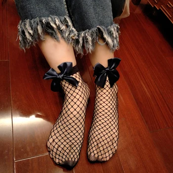 

Black Women Socks 2019 New Mesh Fashion Sexy Short Ankle Christmas Girls Fishnet Socks With Cute Bow Ladies Socks