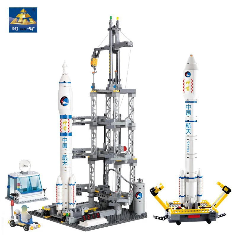 

KAZI 83001 822pcs Space Series Rocket Station Building Block Set Kids DIY Assembly Bricks Toys Gifts Compatible Legoingly City