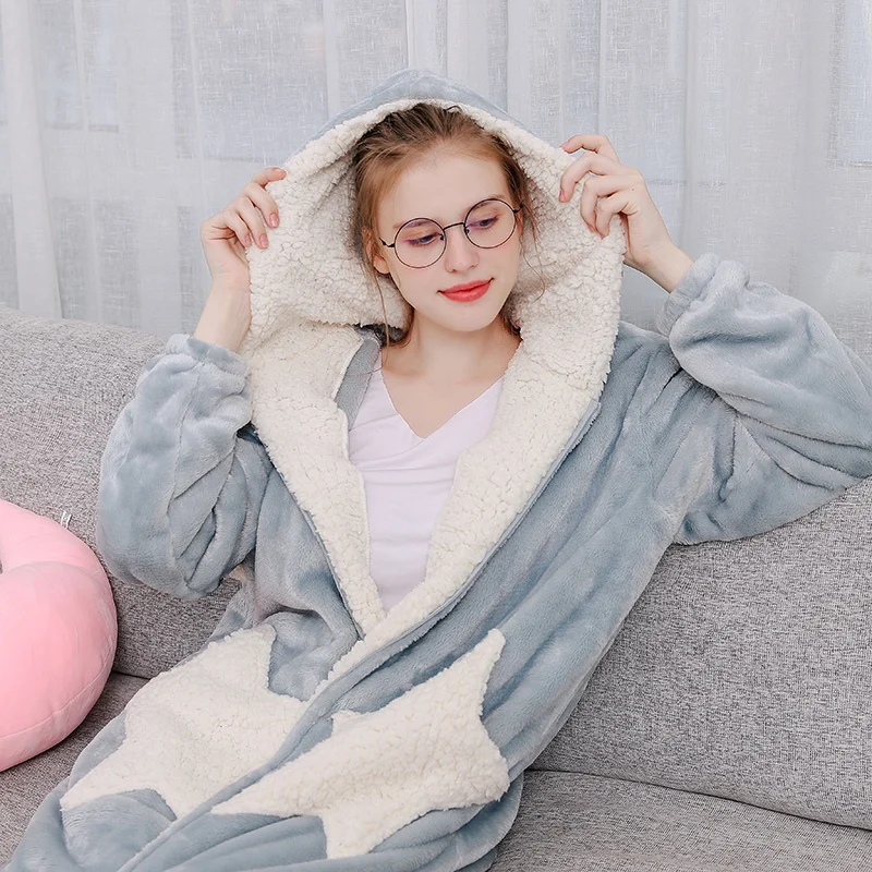 Autumn Winter Robe Plus Long Robe Coral Velvet Couple Nightgown Thickening Five-pointed Star Pocket Hooded Long Home Robe