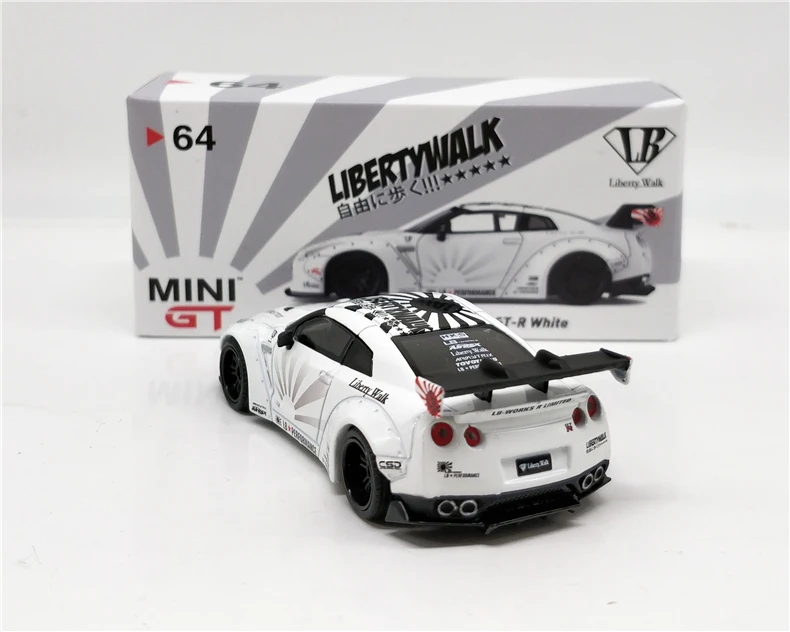 Мини GT 1: 64 LB работает GT-R R35 тип 1 сплав игрушечный автомобиль игрушки для детей литая под давлением модель автомобиля подарок на день рождения