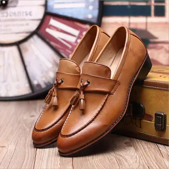 

Luxury Brand PU Pointed Toe Business Brogue Shoes Men Dress Casual Soft Rubber Shoes Breathable Wedding Shoes 3 Colors size38-48
