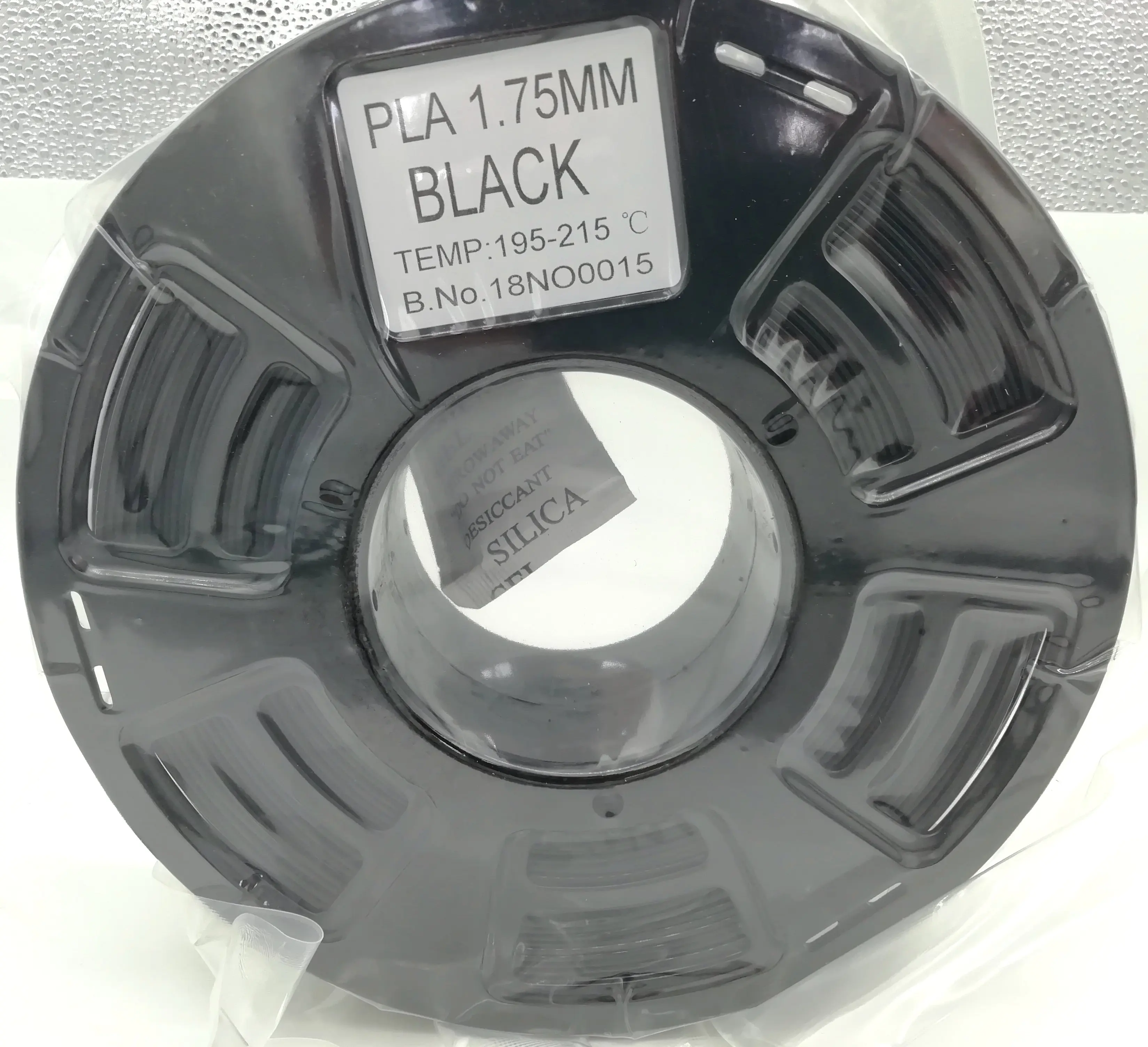 PLA нити 1,75 в черном цвете 1 кг