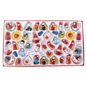 

48pcs Small Wooden Chic Xmas Hanging Pendant Hanging Ornament Party Prop Hanging Puppet for Christmas Tree Home Party