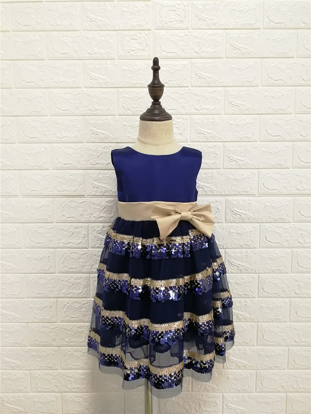 New Girls Dresses For Party And Wedding Princess Christmas Dress Sequins Children Evening Clothing Red Kids Prom Gown 2-10 Years (20)