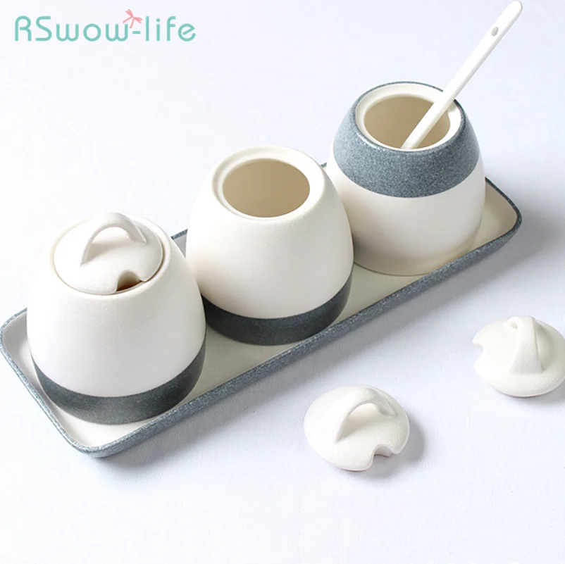 Japanese Style Snow Glaze Ceramic Flavoring Bottle Pot Salt Pot Kitchen Supplies Flavoring Bottle Set Seasoning Jar Spice Jars