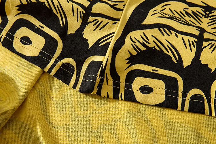 Skull Graffiti Print Tshirts 7