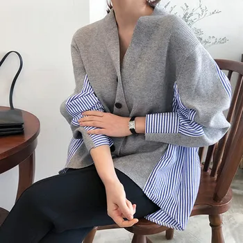 

2019 Autumn New Striped Fake two-piece Stitching Fake Two Piece Women Knit Outwear Loose Shirt Batwing Sleeve Sweater