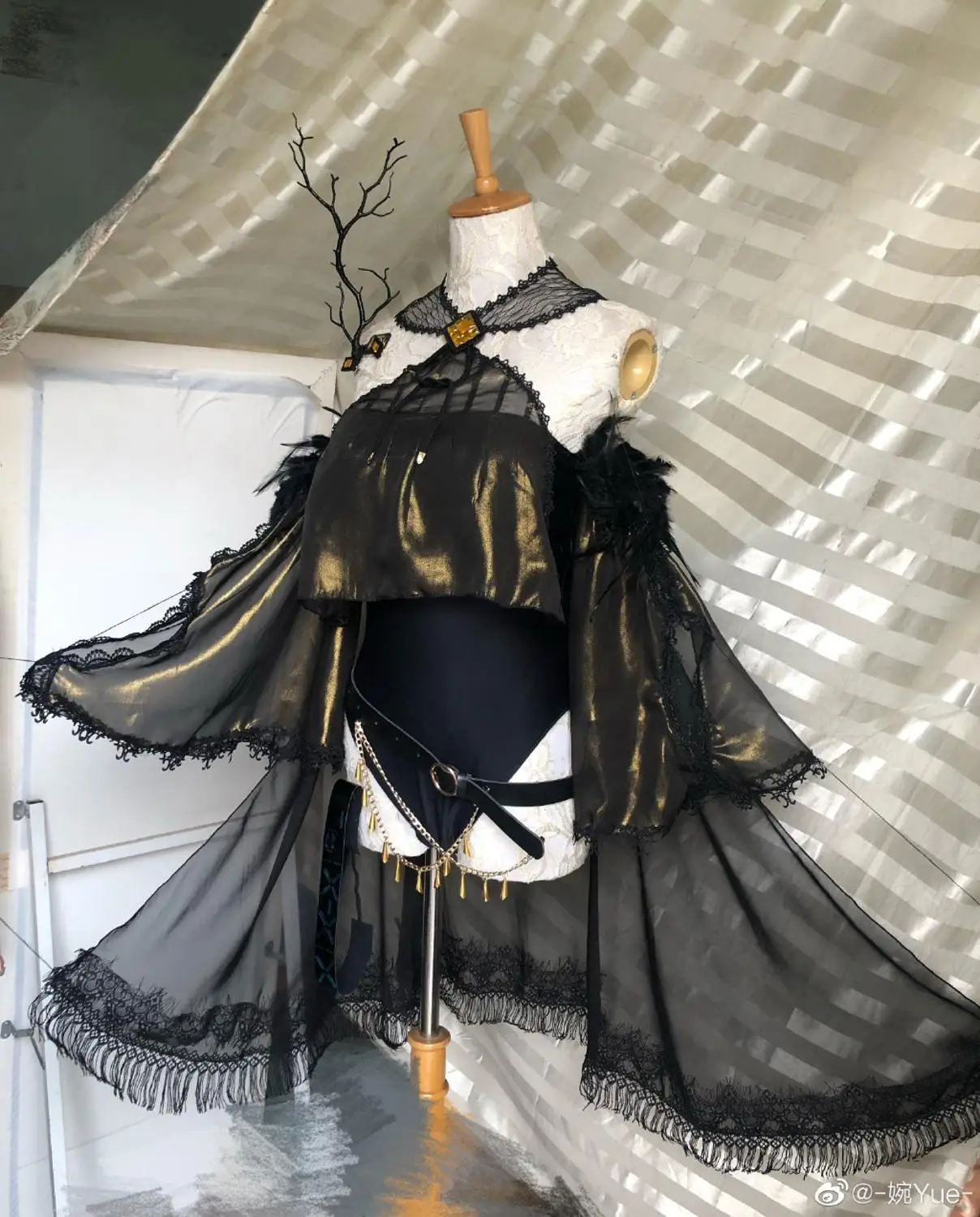 [Индивидуальный заказ] Блестящий купальный костюм из игры Рыцари новый тихий