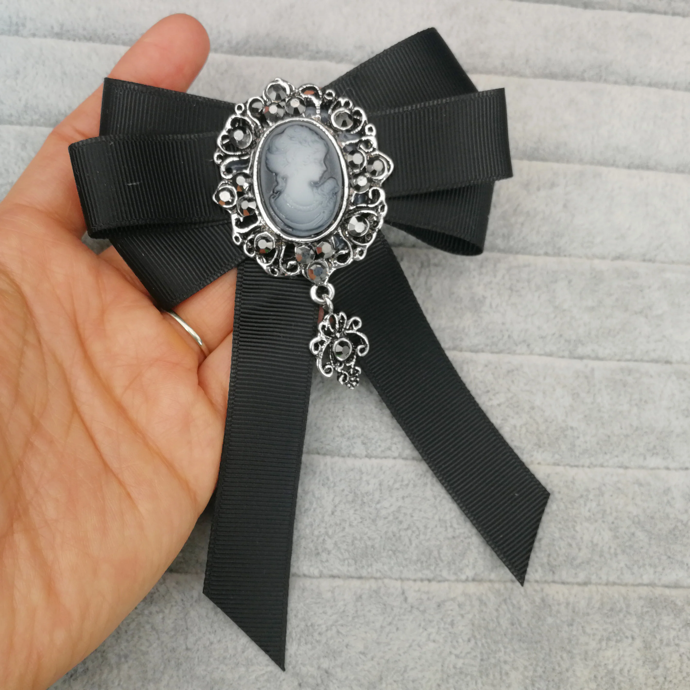 Set 5 Spille Da Camicia Con Cristalli - Motivi Fiore, Unicorno, Gatto, Per Donne E Ragazze, Regalo Elegante