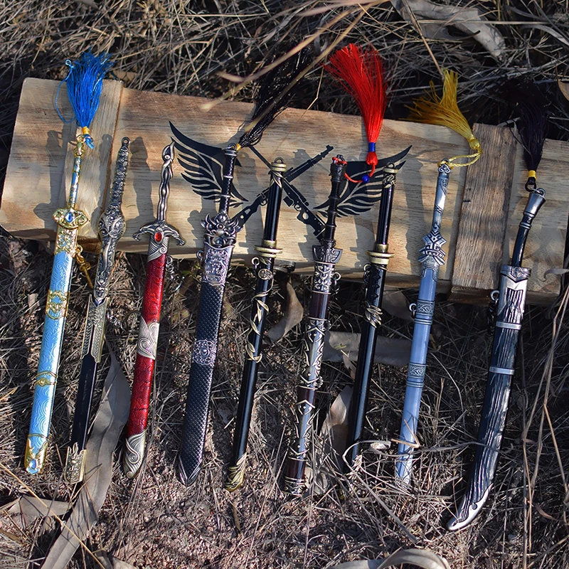 20To22CMChineseWUXIAKnifeSwordMetalWeaponModelFigureToy