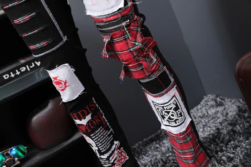 Herfst En Winter Nieuwe Patroon Zwart split Joint Gaten патч джинсы Mannelijke Bedelaar Persoonlijkheid панк Lange Broek Trend