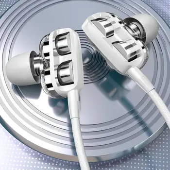 

Quad-core subwoofer, dual-motion loop, chicken-eating game K song headset in-ear with wheat wire control with wheat earplugs