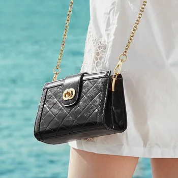 

Small Square Messenger Bags Classic Black Diamond Lattice Women Bags Leather Single Chain Girl Bag