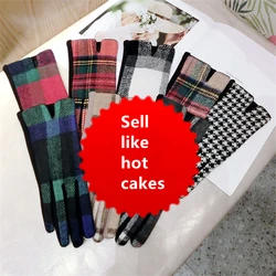 Autumn and Winter New Bird Grid Color Grid Five Finger Gloves Touch Screen Split Finger Gloves Mittens Arm Warmers Warmer Man