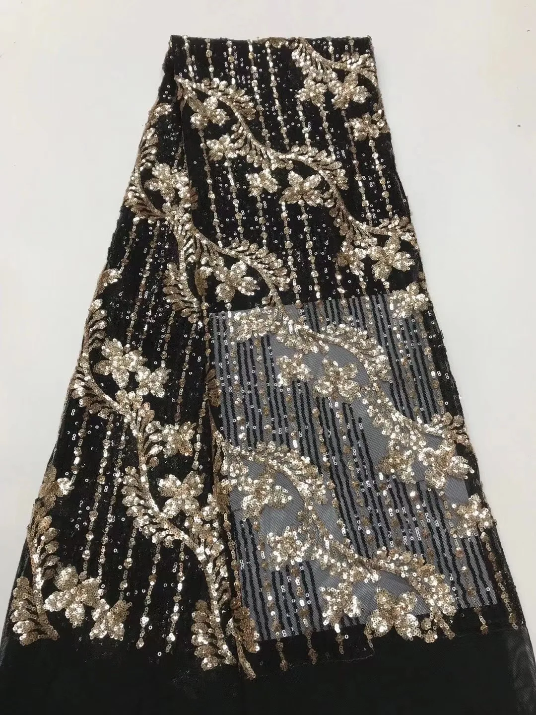 

French Mesh Lace Fabric 2021 High Quality African Sequined Fabric Nigeria Sequined Lace Fabric, Party Dress Sequins D4393