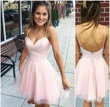 

Vintage A-Line Short Pink Tulle Homecoming Dresses with Pockets Swwetheart Sexy Back Knee Length Graduation Dresses for Juniors