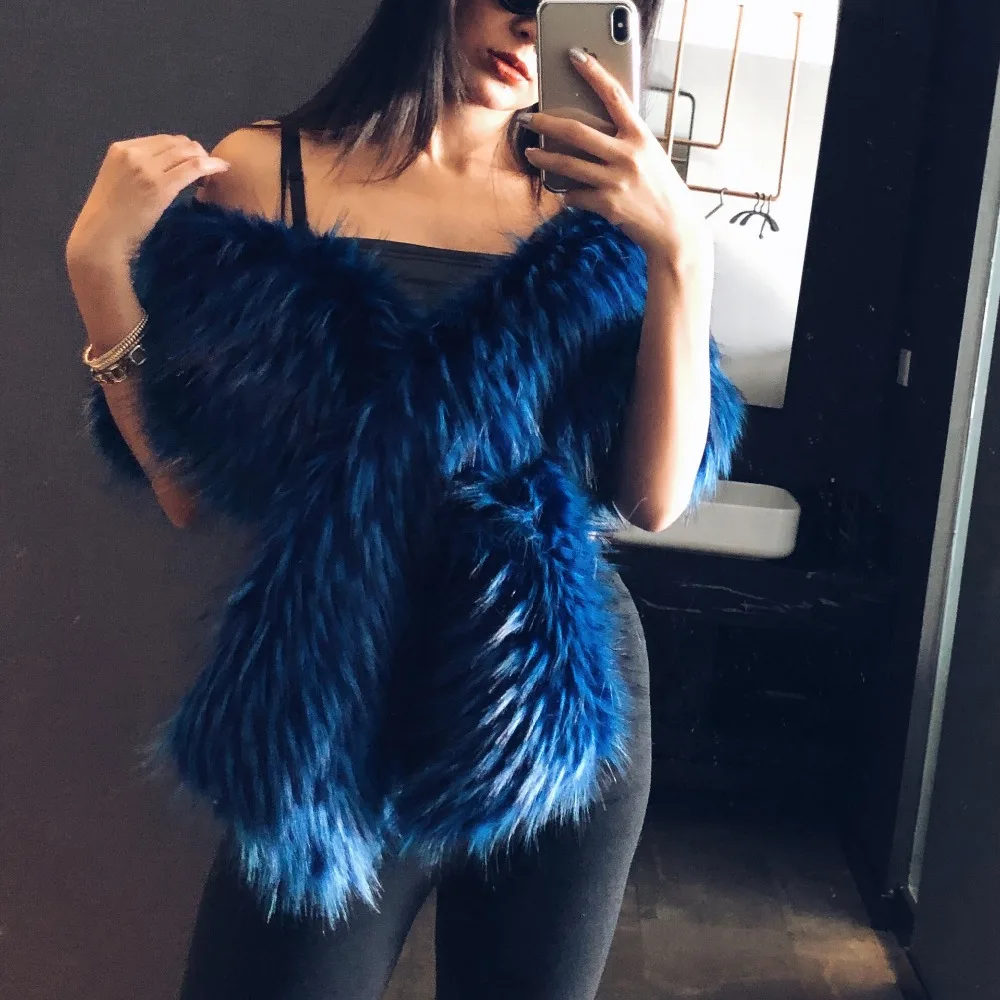 11588533690_741428826