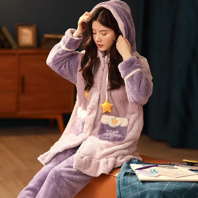 

Fleece Nightgown Women Sleepwear Winter Pajamas Coral Collar Flannel Loose Version Keep Warm Hooded Medium Style Intensification
