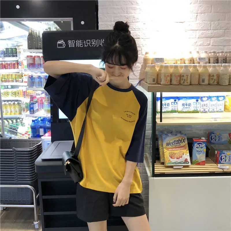 Women 5 Quarter Short Raglan Sleeve T-shirts Casual Patchwork Loose PopularO-neck Lazy Korean Style Simple Vintage584_voghion.com