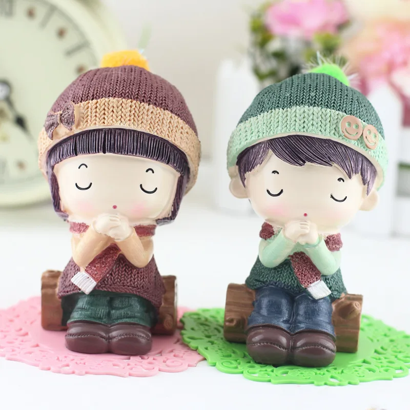 Creative Couple Car Ornaments Cute Doll Decoration Car Center Console Decorations Car Gifts Auto products Girl Gift Accessories