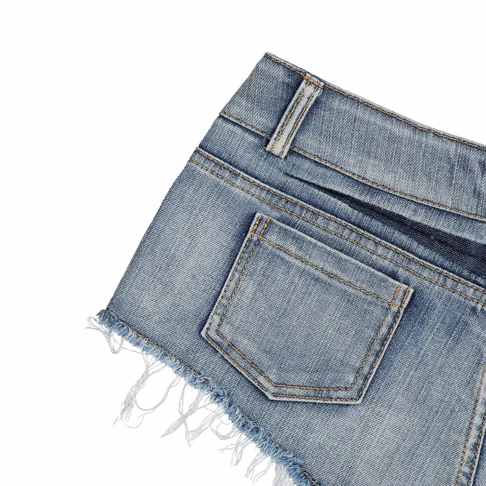 8498372816_1109368237