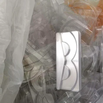 

100pcs lashes tray 105*50mm