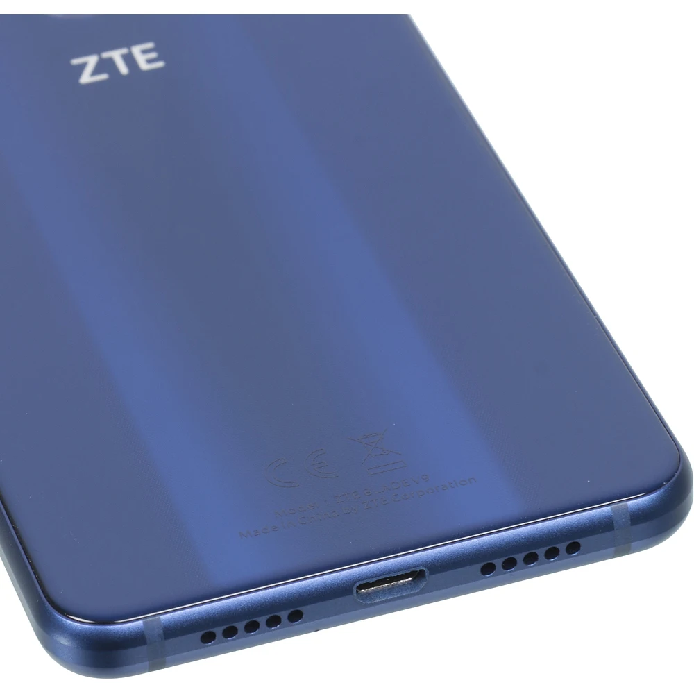 Смартфон ZTE Blade V9 64Gb 4Gb синий 3G 4G 2Sim 5.7" IPS 1080x2160 And8.1 16Mpix 802.11bgn NFC GPS