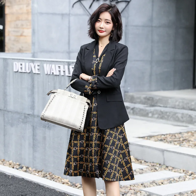 

2019 Autumn New Style WOMEN'S Business Suit-Style Solid Color Fold-down Collar Long Sleeve Elegant Simple