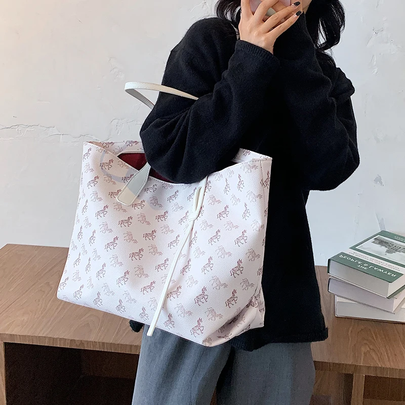 

Net Red All-match Big Bag Female 2020 New Style Fashion Shoulder Tote Bag INS Net Red Large Capacity Handbag